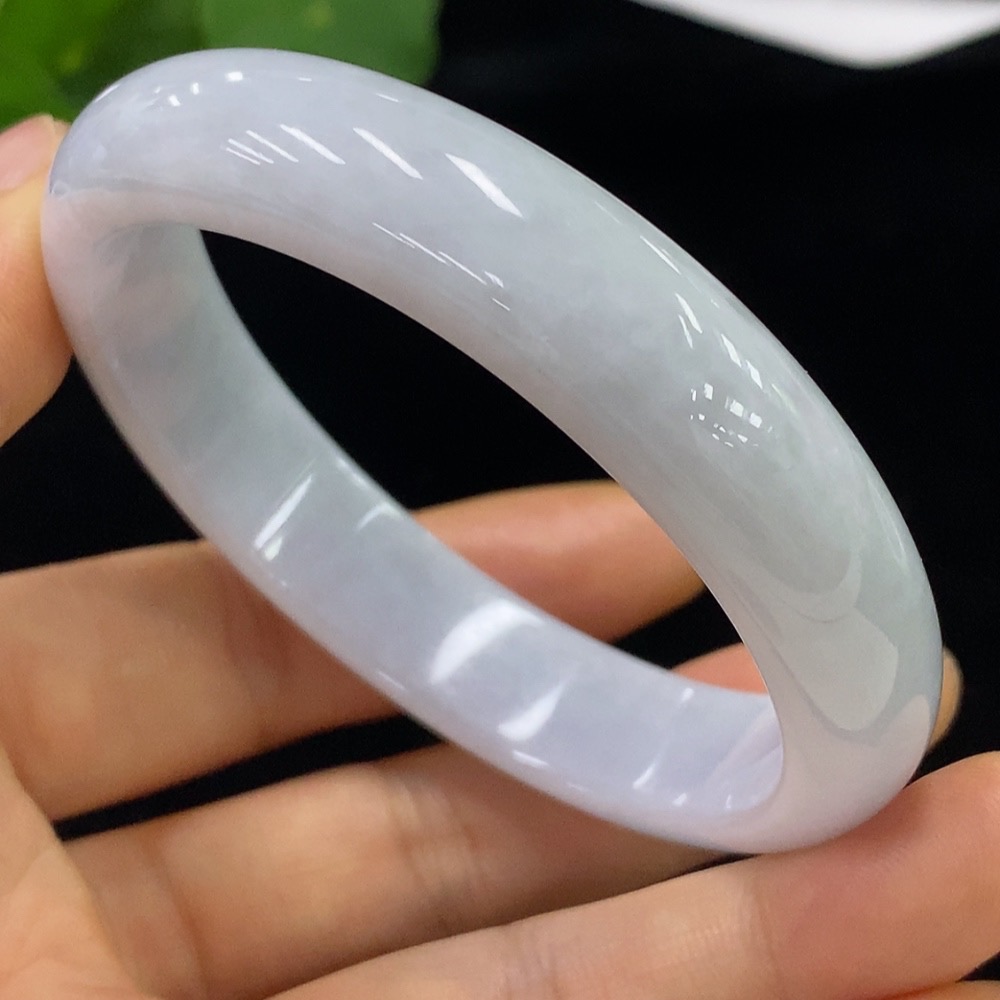 F34948239 Jadeite Round Bracelet Size 57.5 Total Weight Approx. 52.66g