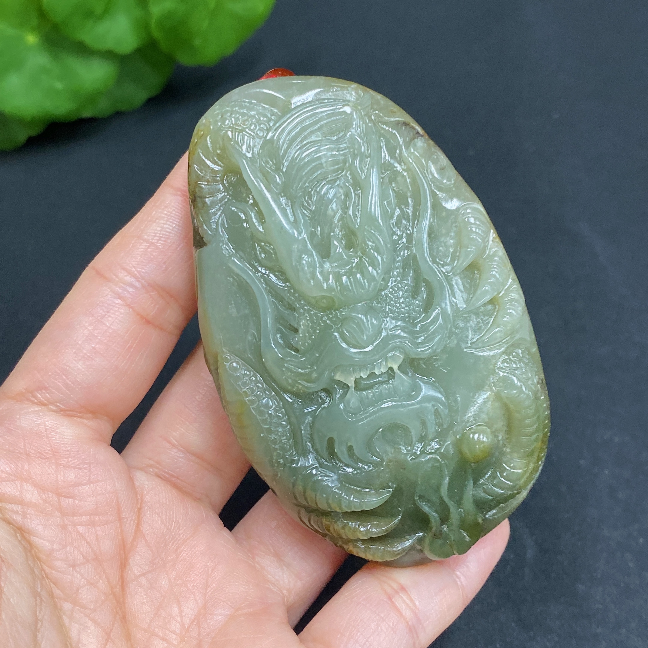 H30466129 Hetian Jade Handheld Carving - Dragon