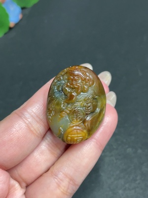 H30551071 Hetian Jade Pendant    God of Wealth    Total weight: approx. 31g    Undetermined skin color origin