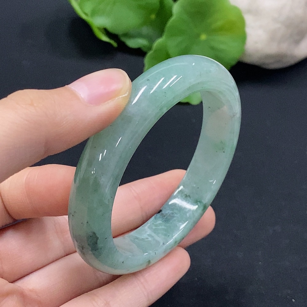 F31654294 Jadeite Circular Bracelet, Size 52.5, Color Origin Undetermined, Total Weight Approx. 52.1g