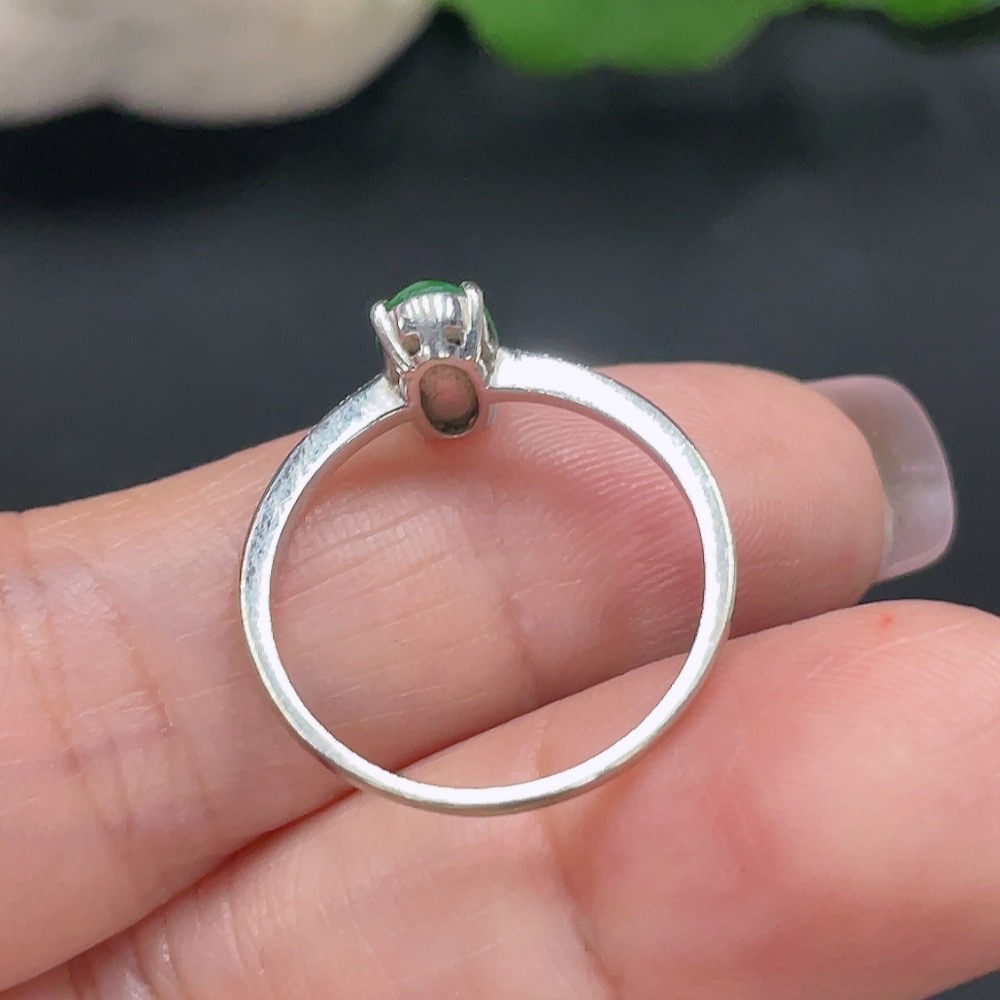 F26994334 Jadeite Inlaid Ring Size 15 18K Gold Total Weight Approx. 1.9g