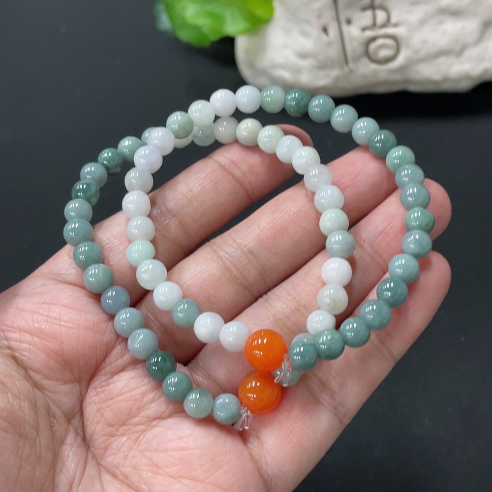 F34058933 Jadeite bracelet approx. 6mm with non-A grade beads