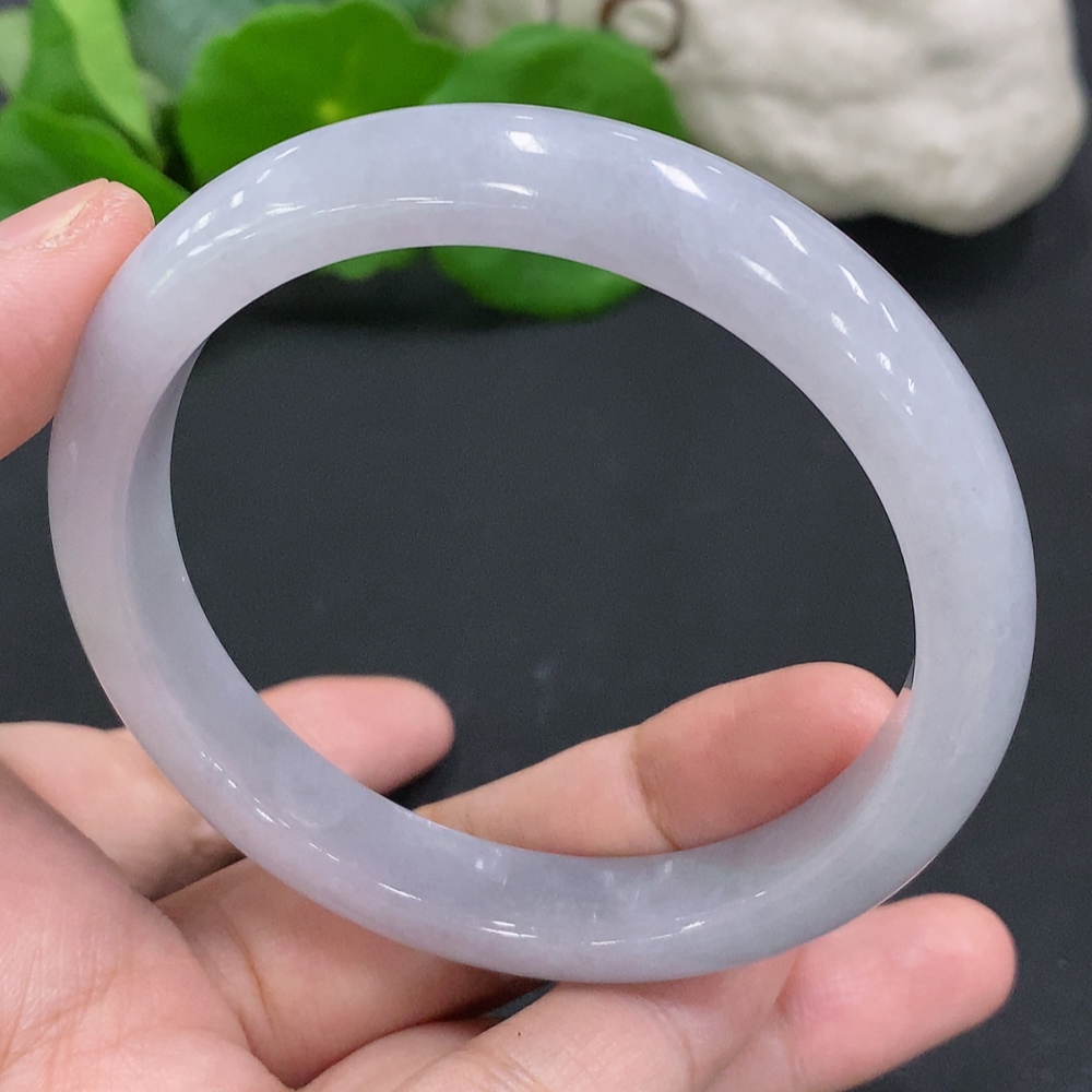 F34962443 Jadeite Round Bangle Size 58.4 Total Weight Approx. 46.7g