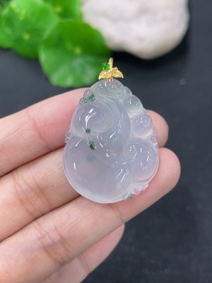 F46567720 翡翠挂件如意 18k 配镶钻石 货品总约重8.9g
