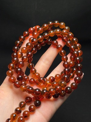 C34988688 Amber Beeswax Bead Necklace, Total Weight Approx. 36.5g, Size 8mm
