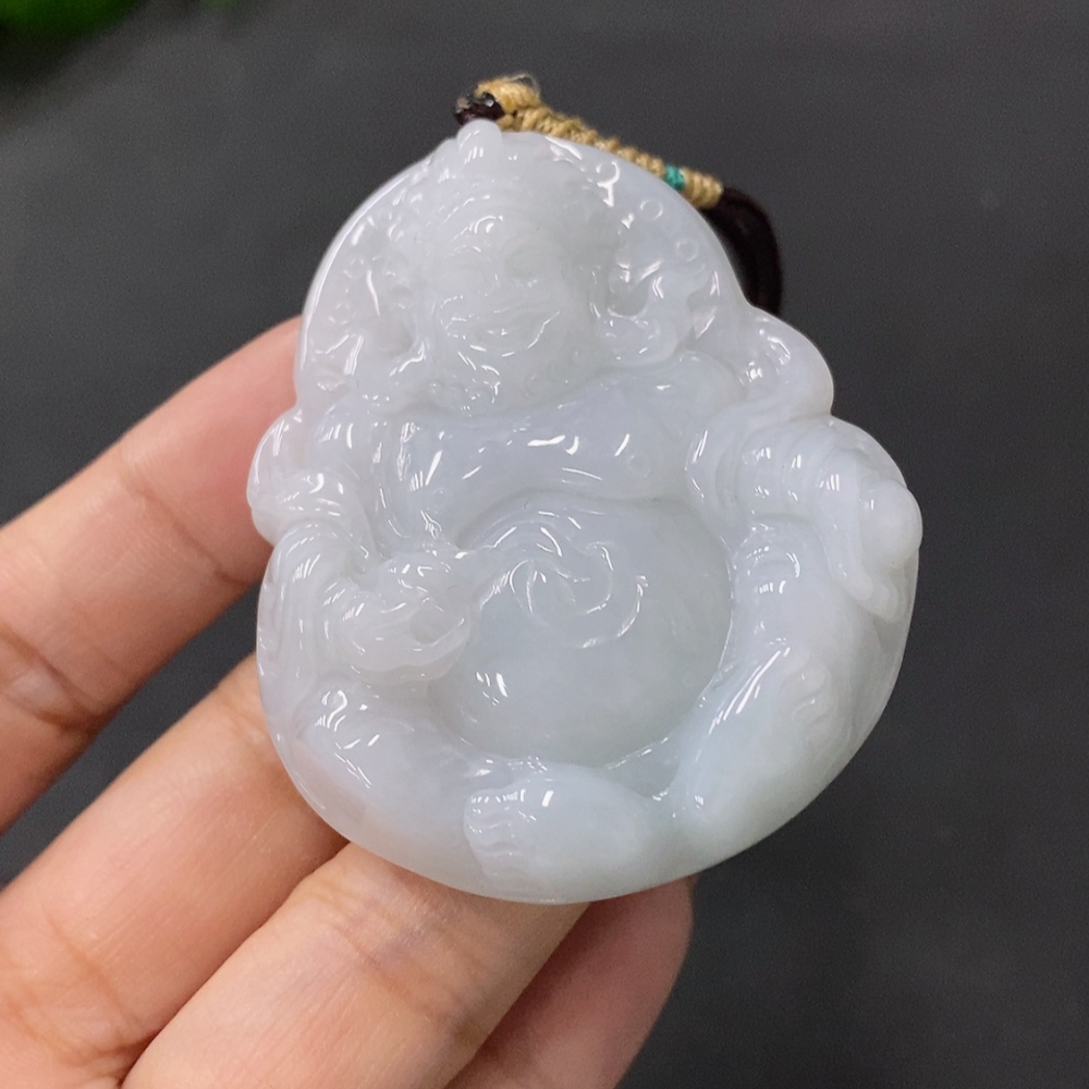 F20225561 Jadeite Pendant  Yellow Jambhala  Total Weight 37.415g