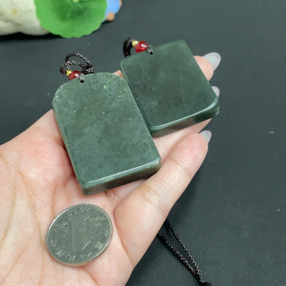 H33901582 Hetian Jade Pendant - Bull Turning Fortune Rooster (Total Weight approx. [with rope] 69.8g)