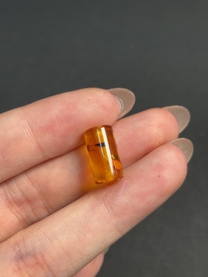 C42962872 琥珀蜜蜡散珠  货品总重约0.62克