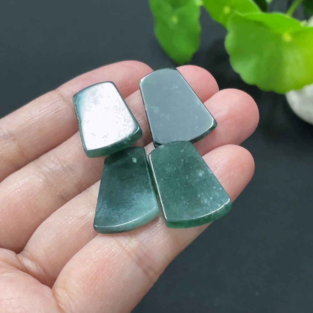 F34978692 Jadeite Plain Pendant Inlay
