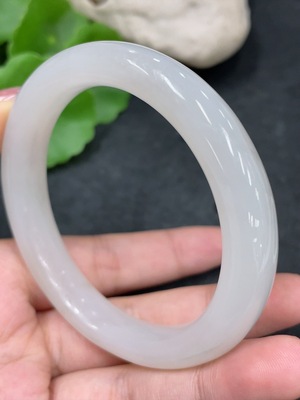 H33840739 Hetian Jade Round Bracelet Size 55.7 Total Weight Approx. 49.5g