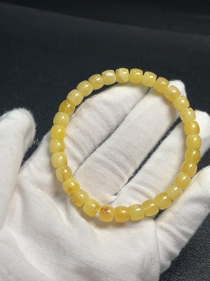 C34995227 Amber Beeswax Bracelet, Total Weight Approx. 5.53g, Size About 6.5mm