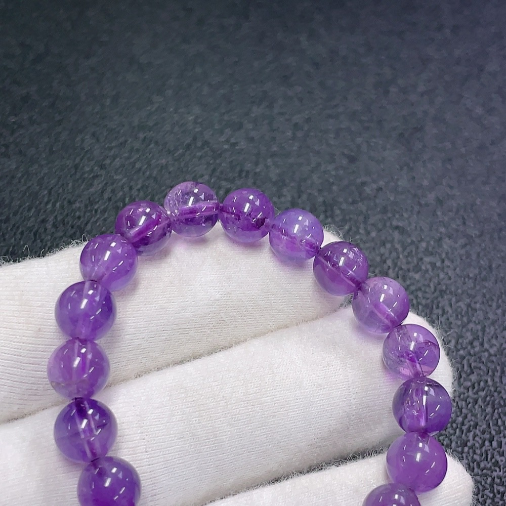 C30568205 Crystal Bracelet  Approx. 8.1mm  Total Weight Approx. 14.98g  Visible Organic Matter