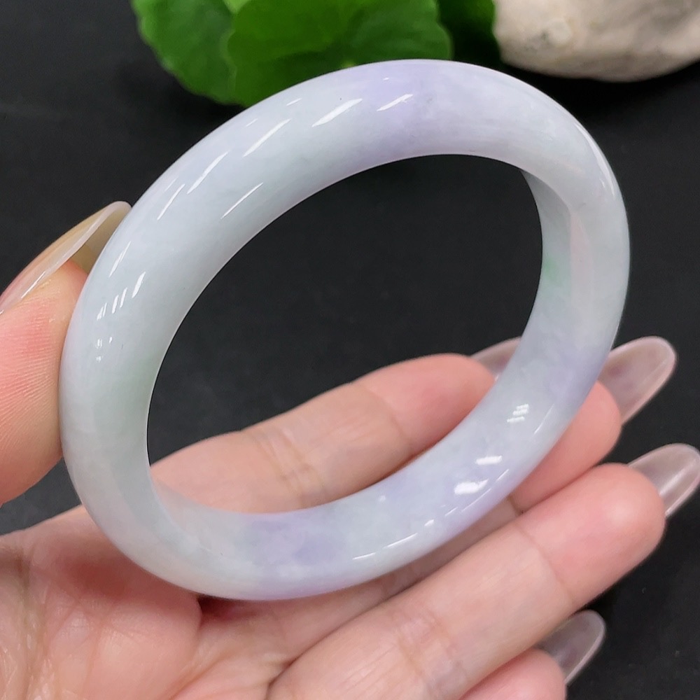 F34068145 Jadeite Round Bangle Size 57.8 Total Weight Approx. 58g