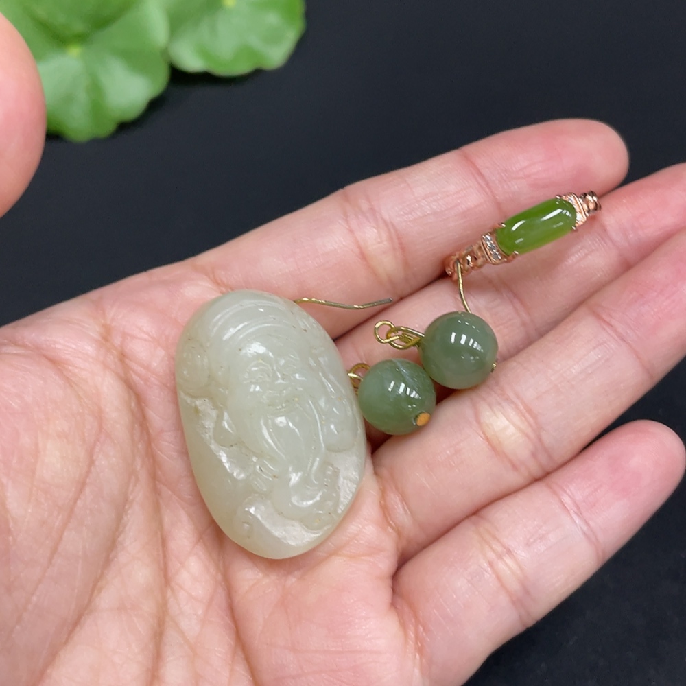 H34052795 Hetian Jade Pendant    God of Wealth    Adjustable Ring    Earrings    Non-Gold Inlaid    Total Weight Approx. 19.6g