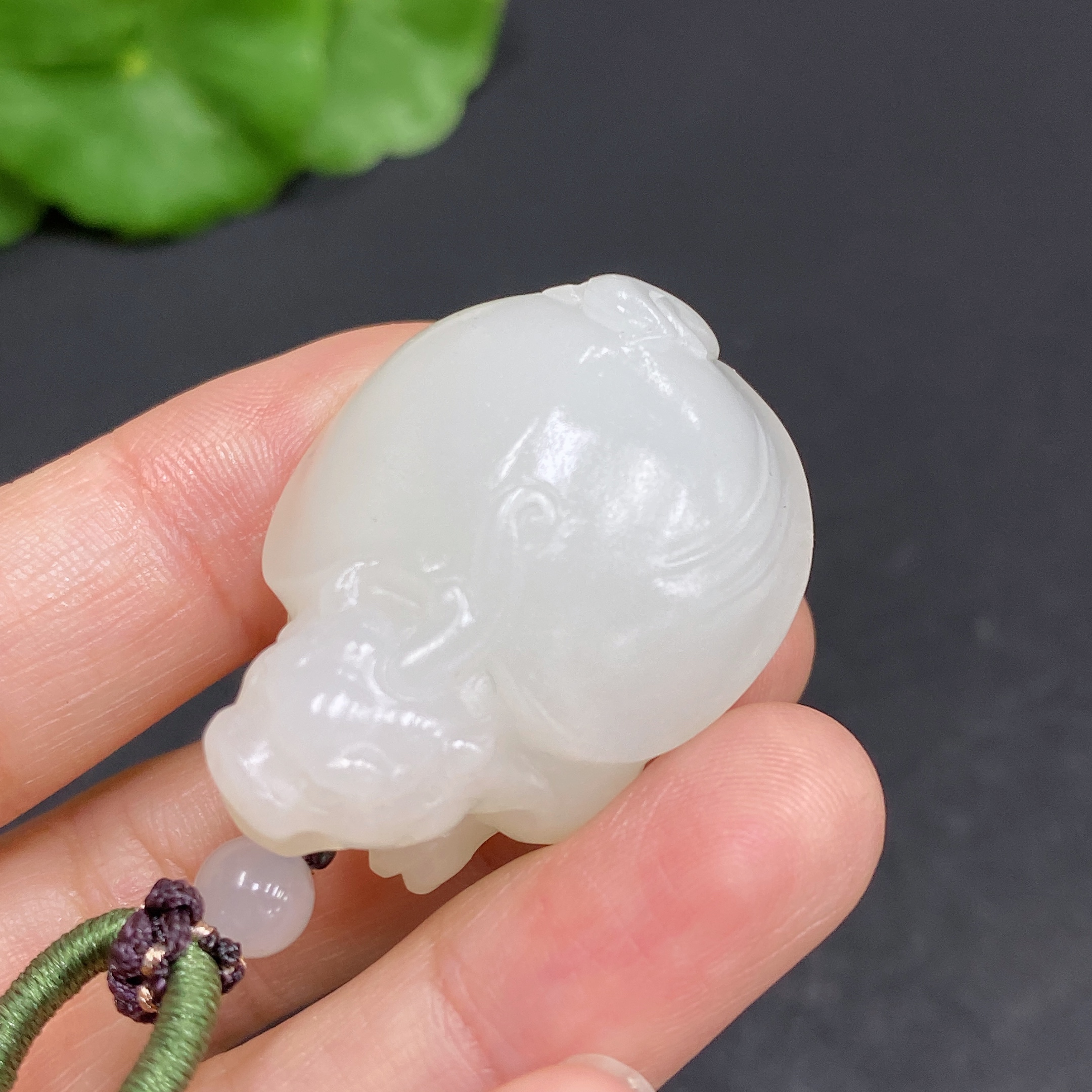 H33903504 Hetian Jade Pendant: Dragon Turtle