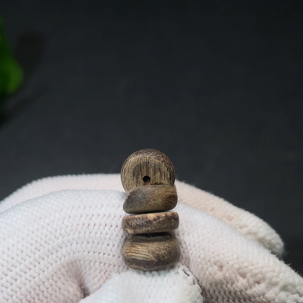 W34988785 Agarwood Bead Bracelet, Total Weight Approx. 10.8g, Bead Size 8.8mm