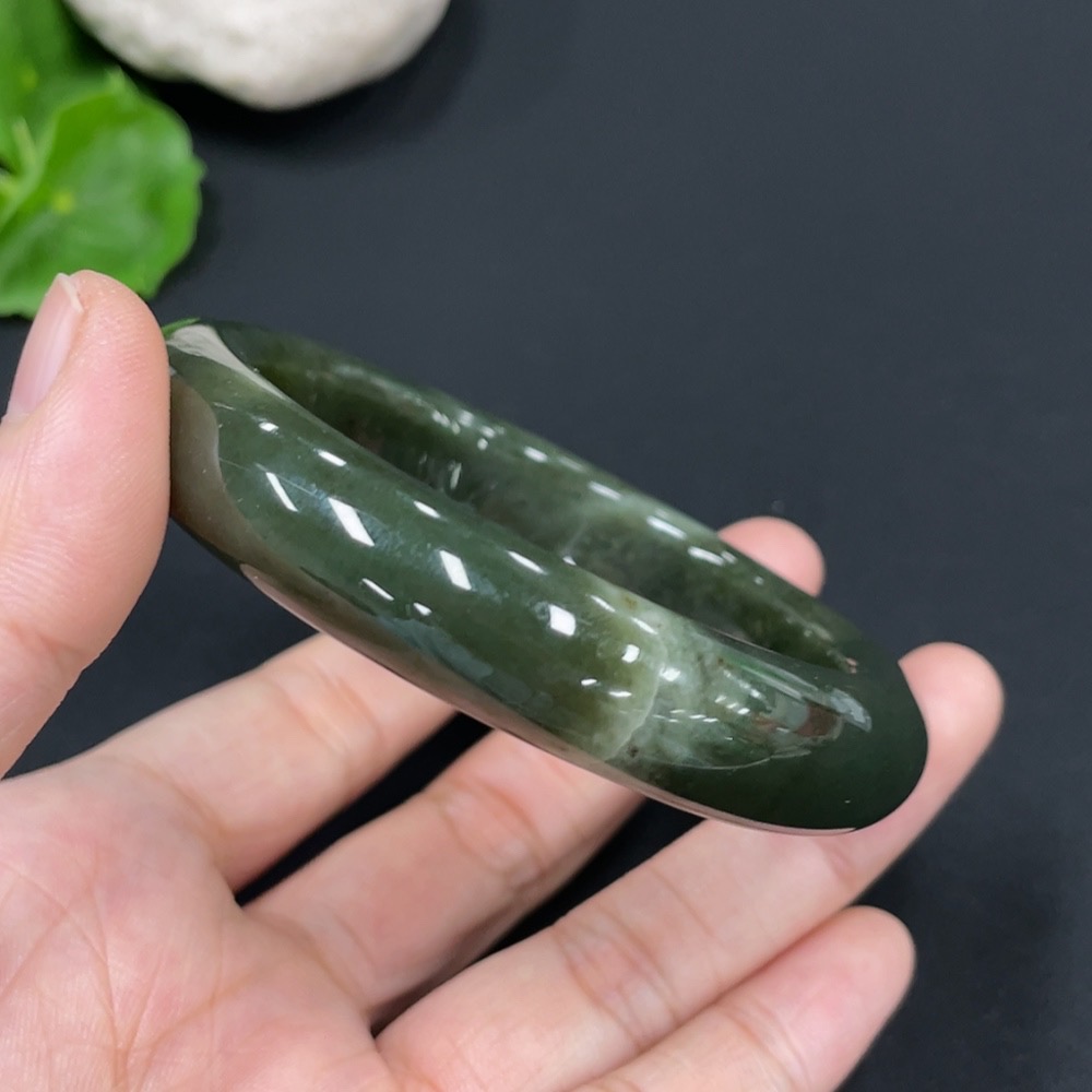 H28285232 Hetian Jade Round Bracelet Size 56 Total Weight Approx. 58.7g