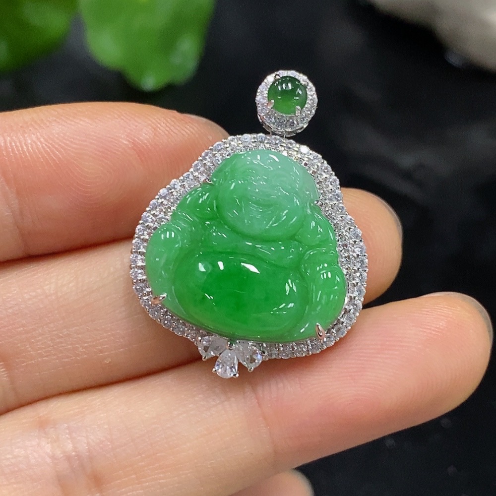 F23636693 JadeiteBuddha Pendant with 18K Gold Setting, Total Weight Approx. 5.68g