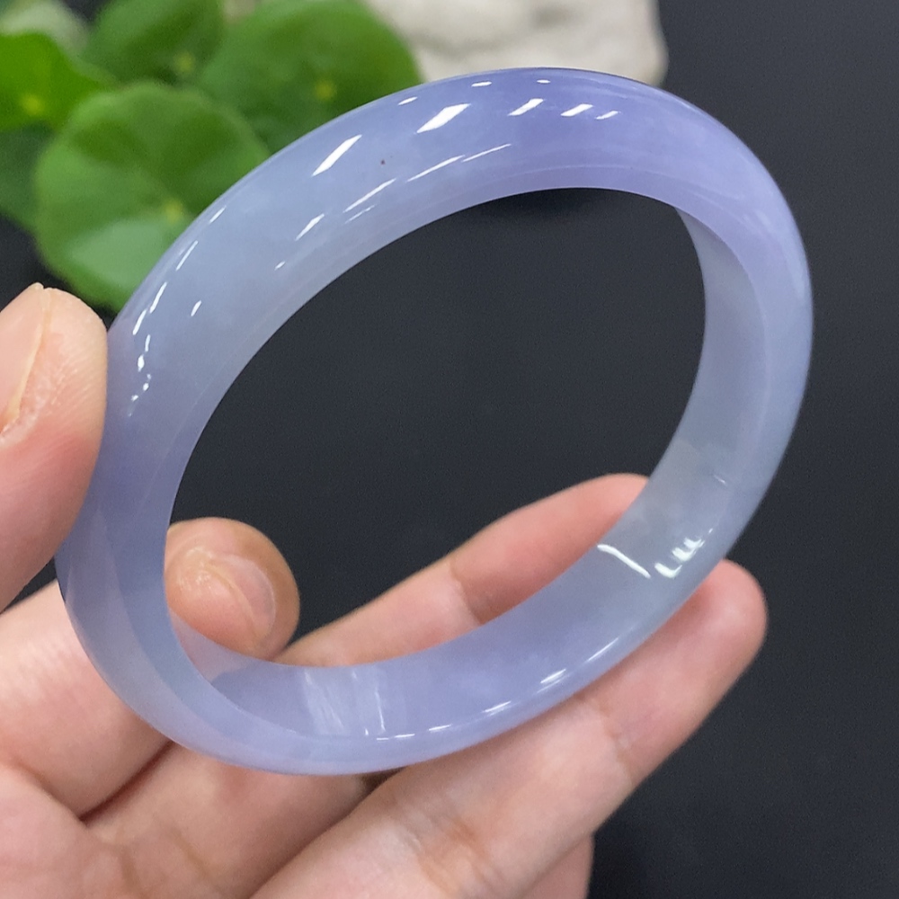 F32742317 Jadeite round bracelet size 55.6 total weight about 40.6g