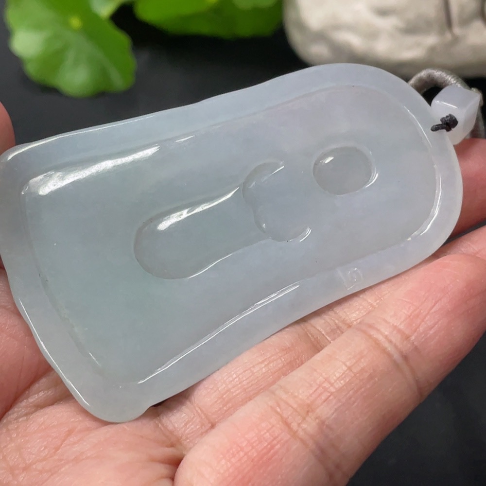 F30520481 Jadeite Guanyin Pendant, Total Weight Approx. 35.18g