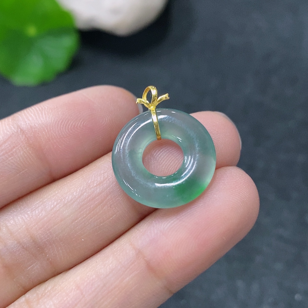 F34953849 Jadeite Pendant Donut 18k Total Weight Approx. 1.7g