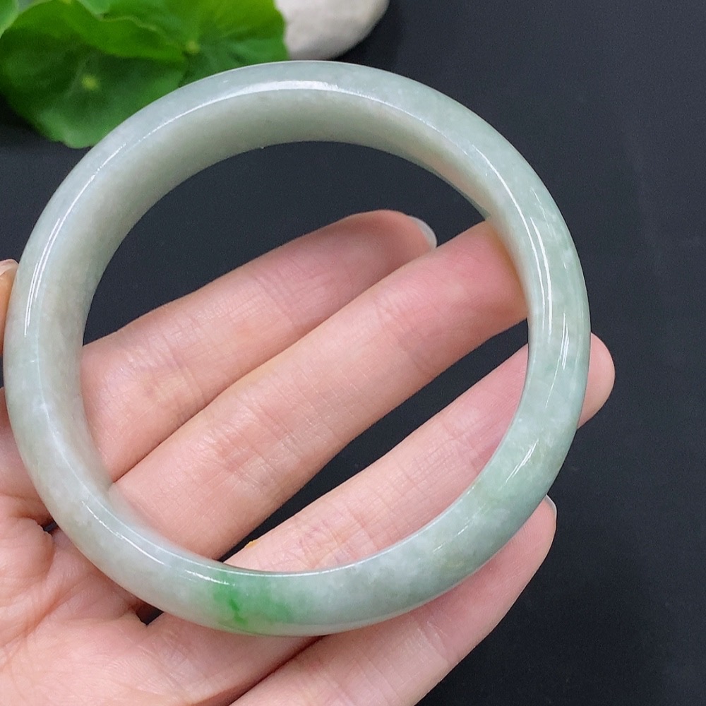 F29336139 Jadeite Round Bangle Total Weight Approx. 74.7g Size 60.2