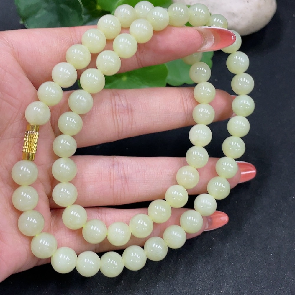 H35084610 Hetian Jade Bead Necklace Non-Gold Beads Approx. 7.8mm Total Weight Approx. 43.2g