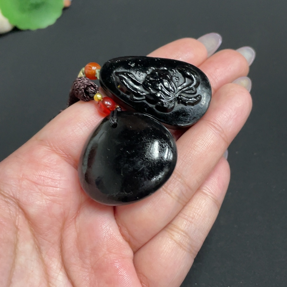H33901907 Hetian Jade Pendant