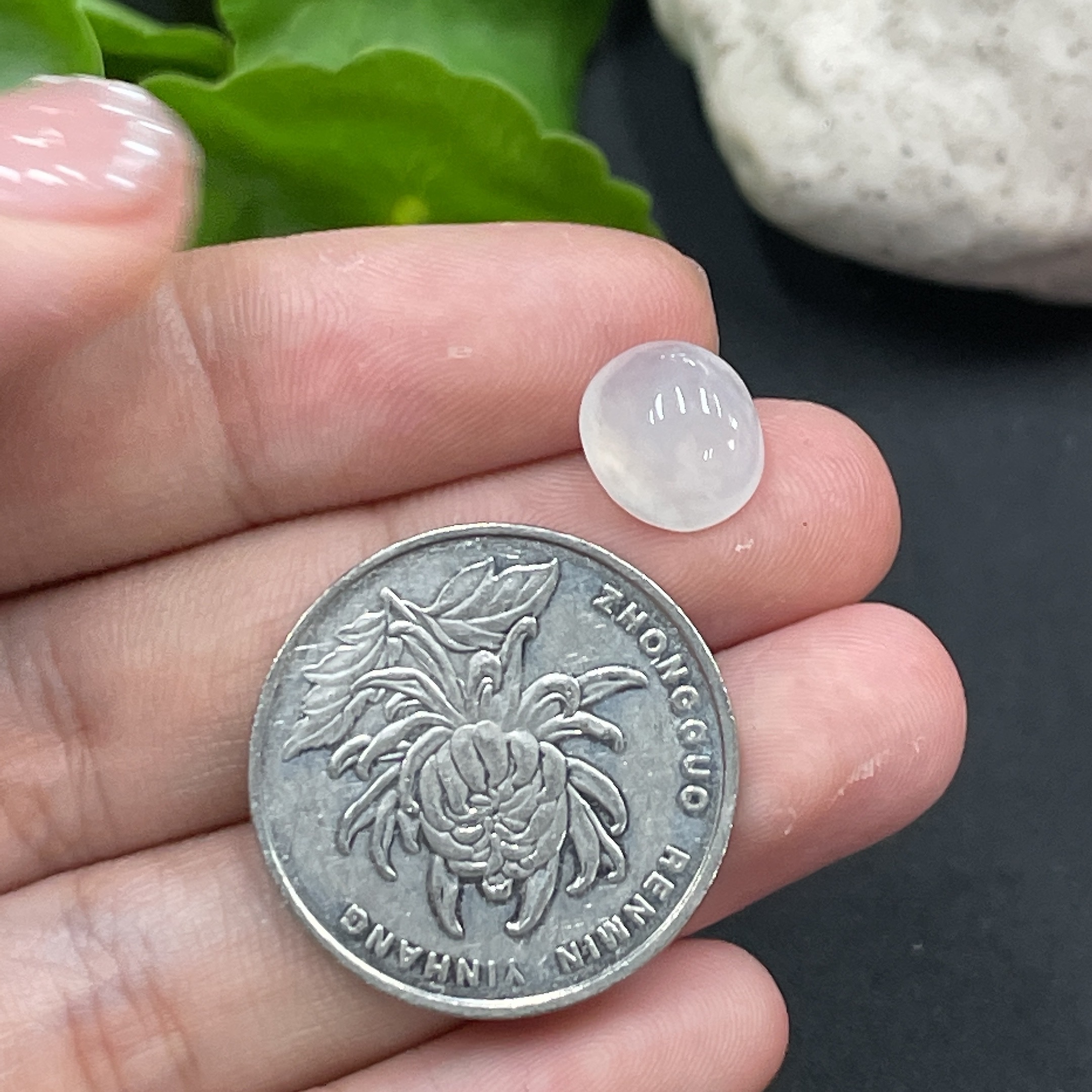 F12298895 Jadeite Cabochon Mounting