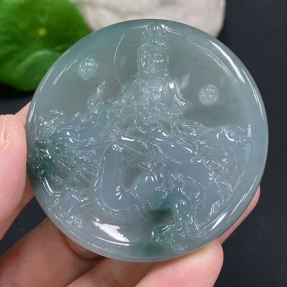 F33857927 Jadeite Dragon-Guarding Guanyin Pendant