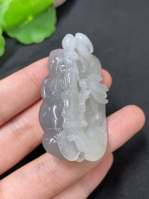 H46574858 和田玉挂件  竹节   货品总重约31.8g