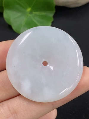 F41828625 翡翠平安扣挂件 货品总重约15.6g