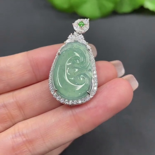 F23688003 Jadeite Inlaid Pendant Ruyi Non-Gold