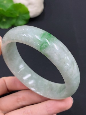 F29336139 Jadeite Round Bangle Total Weight Approx. 74.7g Size 60.2