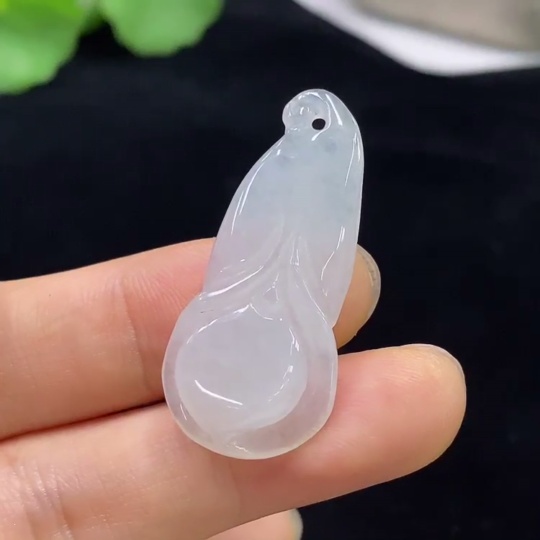 F33835948 Jadeite Flower Pendant Total Weight Approximately 5.2g
