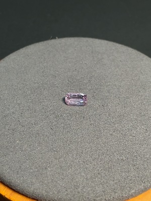 C42963064 尖晶石裸石  货品总约1.26克拉