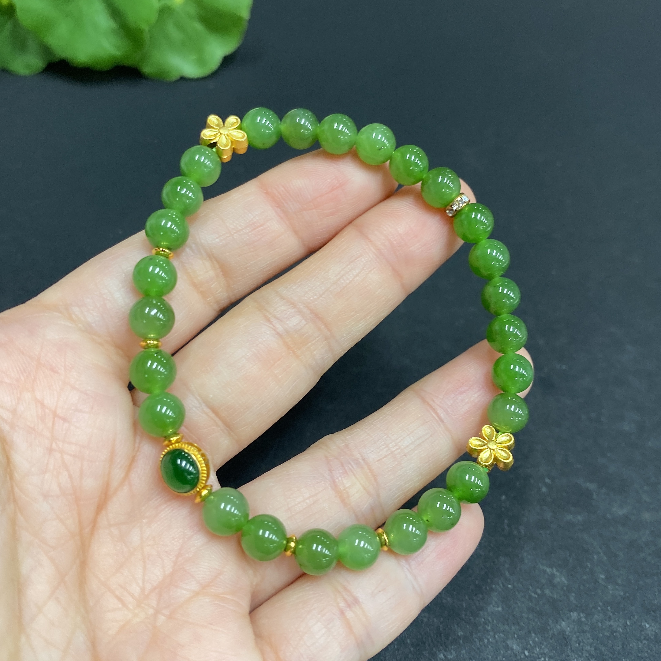 H33939499 Hetian Jade Bracelet, approx. 6mm, total weight approx. 10.9g, with Jadeite, no imprint, surface gold content marked red 75%, rest non-gold