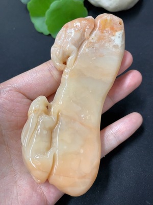 H41891803 老挝石手把件  兔子    货品总重约102.5g