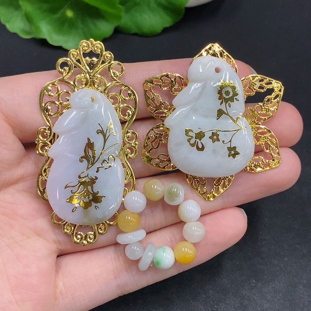 F33941909 Jadeite Pendant + Single Bead Ring Sell as a Lot Non-Gold Setting Adjustable Size Yellow Bead Non-Jadeite