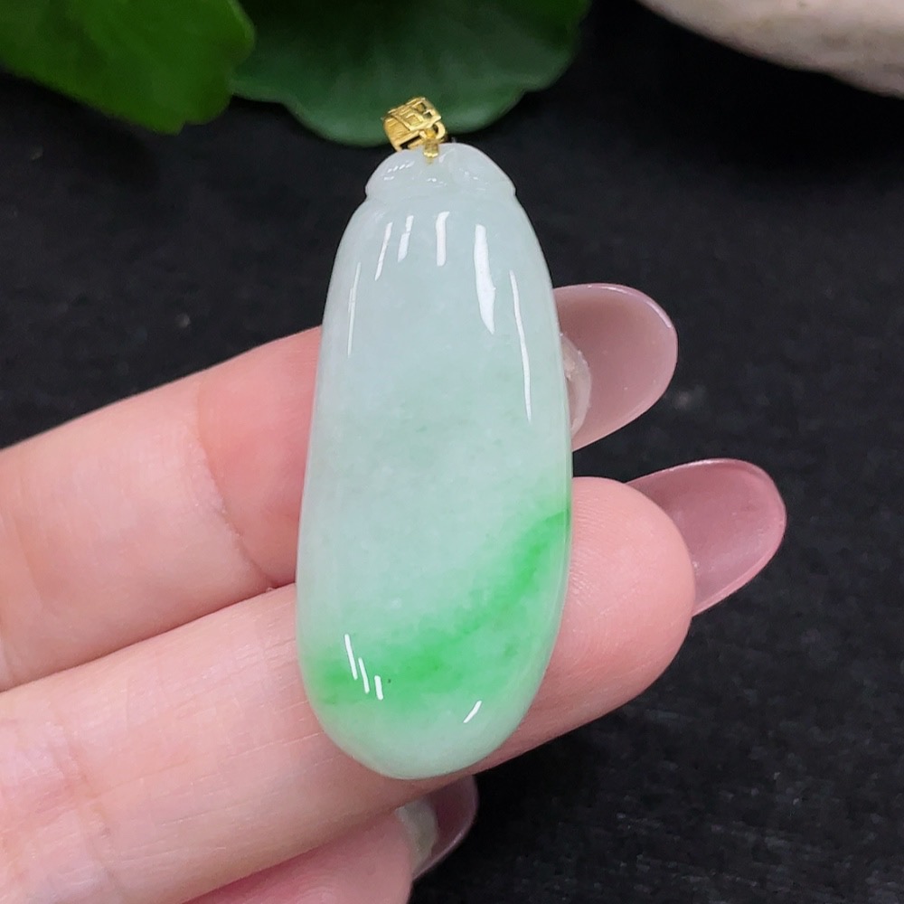 F32774371 Jadeite Blessing Melon Pendant 18K Gold Total Weight Approx. 7.1g