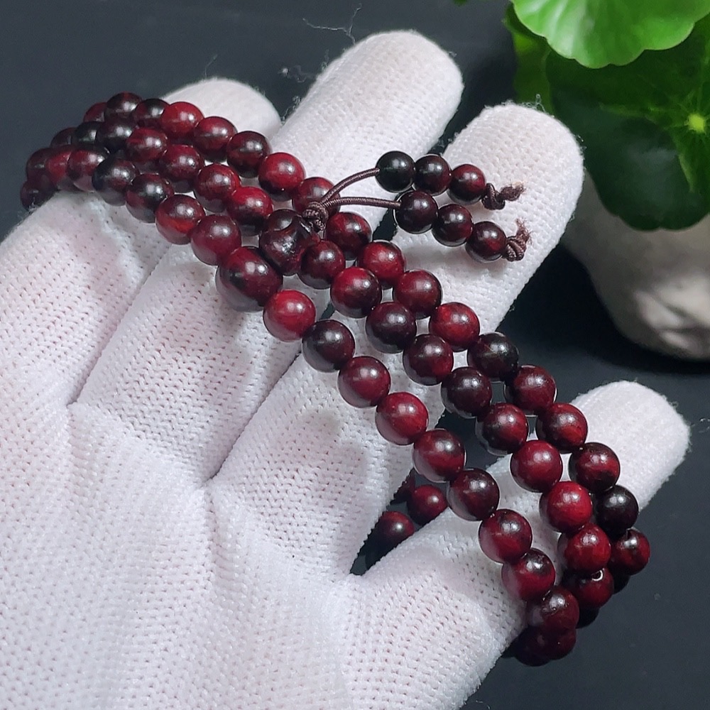 W33854848 Small-Leaf Sandalwood Long Strand, Total Weight Approx. 16.59g, Bead Size ~6.1mm