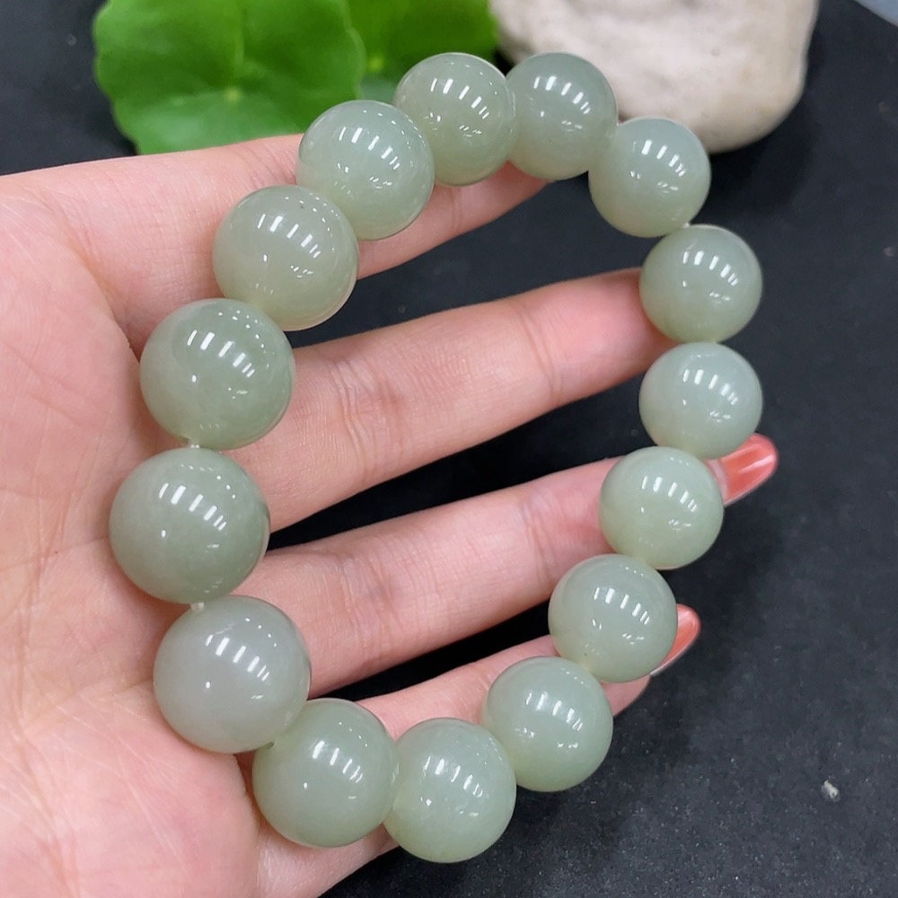 H35084451 Hetian Jade Bracelet, approx. 13.7mm, total weight approx. 63.4g