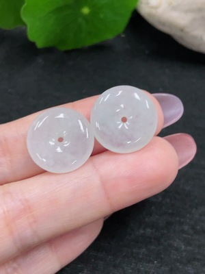 F33826351 Jadeite Safety Buckle Pendant Sell as a Lot