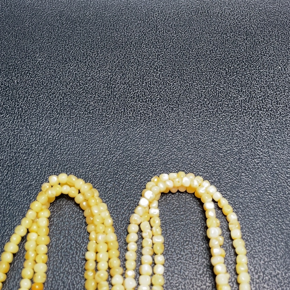 C34041702 Amber Beeswax Bead Strand, Total Weight Approx. 16.02g, Sell as a Lot