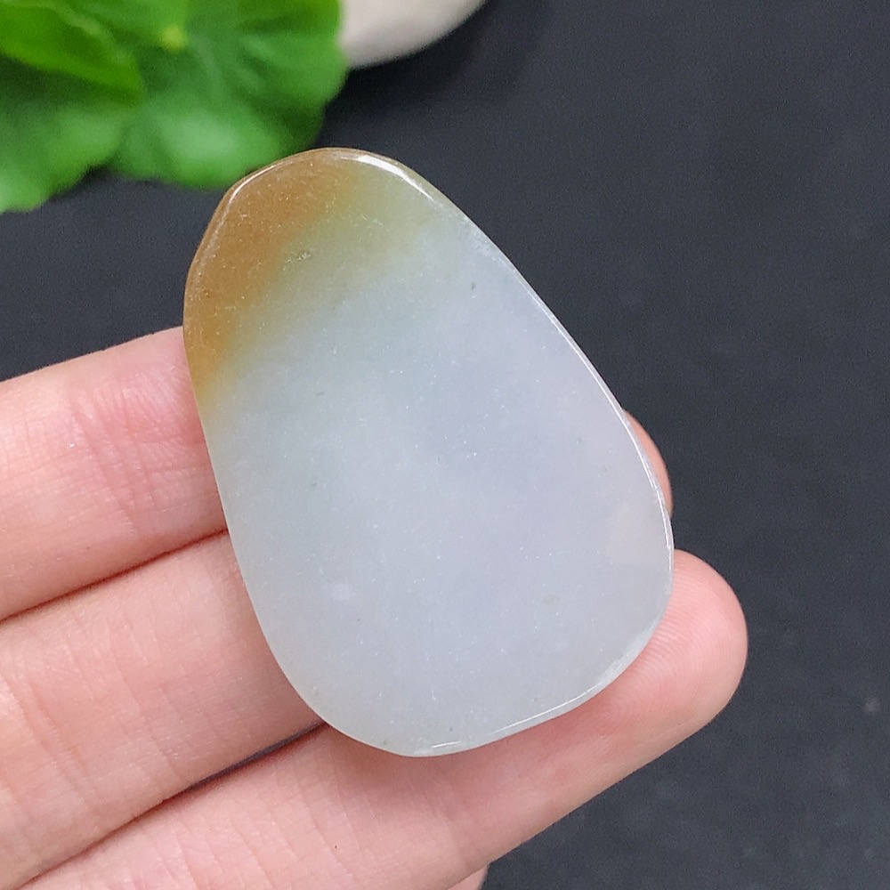 F33878284 Jadeite Parrot Pendant Total Weight Approx. 13.1g