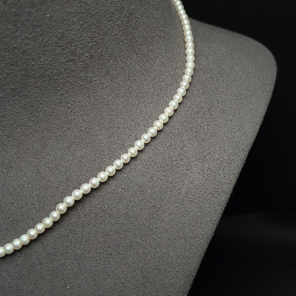 C30512490 Pearl Beaded Necklace Marked Red Not Gold Rest 18k Gold Card 3.2mm Approx Total Weight About 6.22g