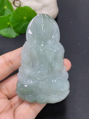F46615734 翡翠度母挂件 货品总重量约52.6克