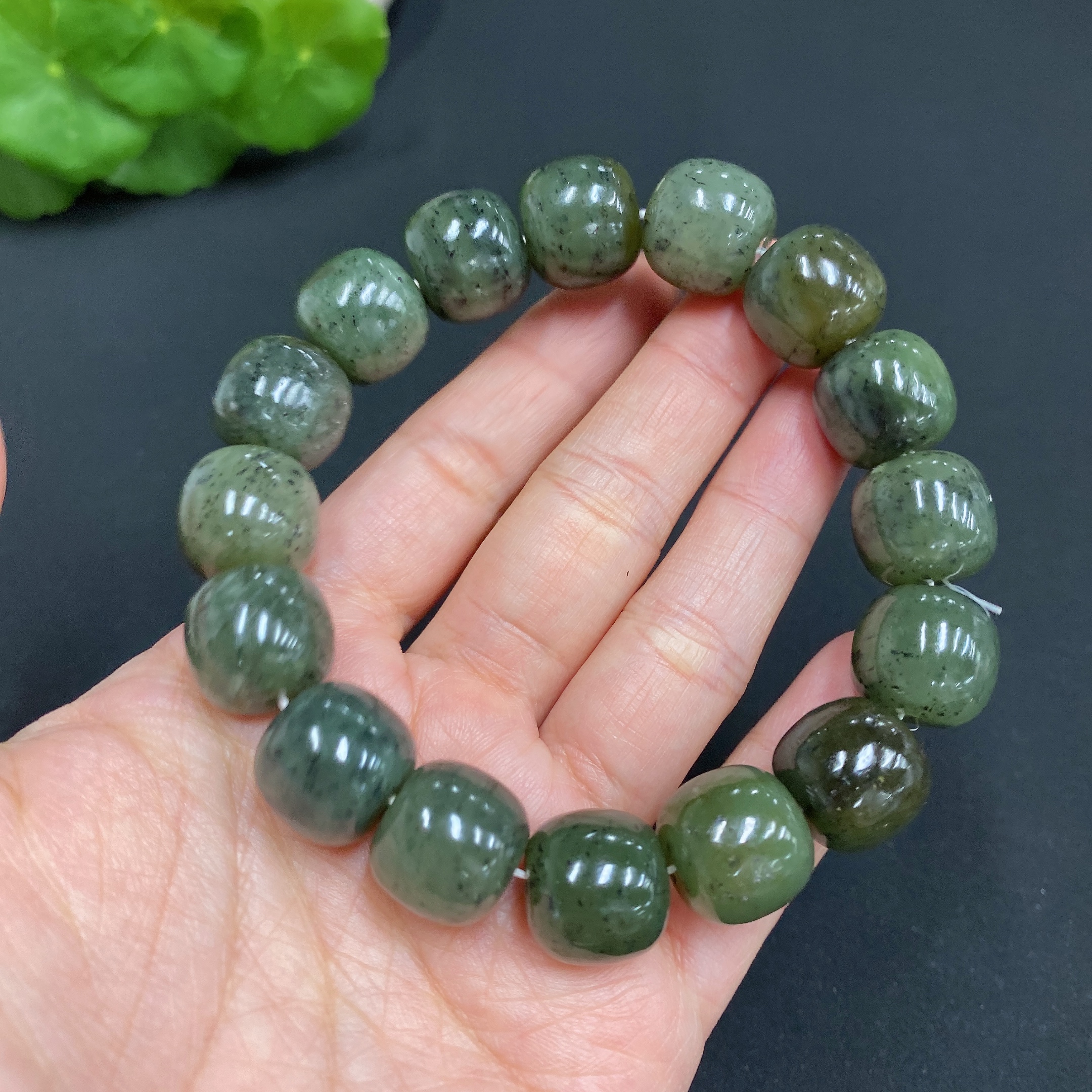 H29406436 Hetian Jade Bead Bracelet, approx. 13.8mm, total weight approx. 75.9g