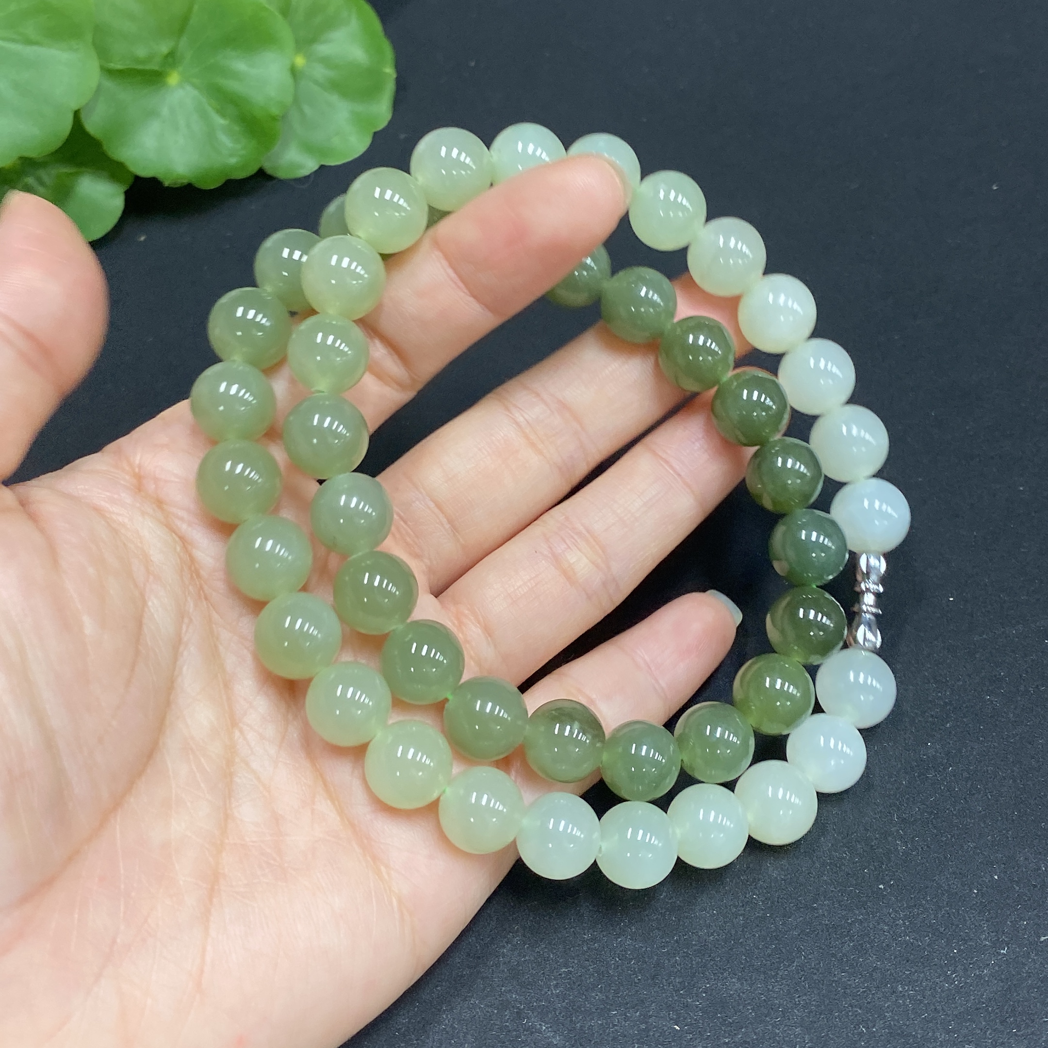 H34036027 Hetian Jade Bead Necklace, approx. 9.9mm, total weight approx. 69.9g
