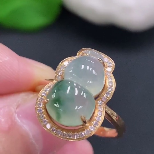 F33884107 Jadeite Gourd Inlaid Ring 18K Gold Size 14 Total Weight Approx 4.4g (With Diamond Accents)